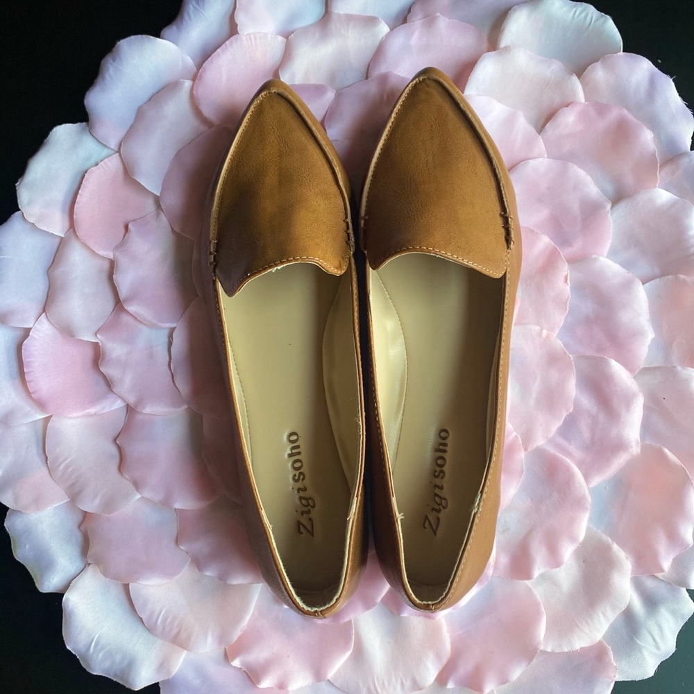 Tan Akiva Flats